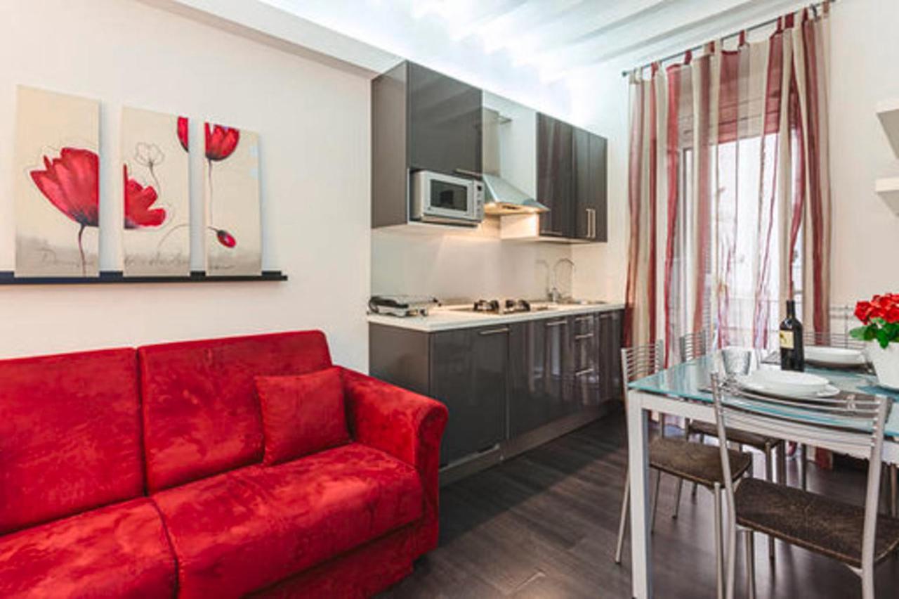 Flatinrome Navona *