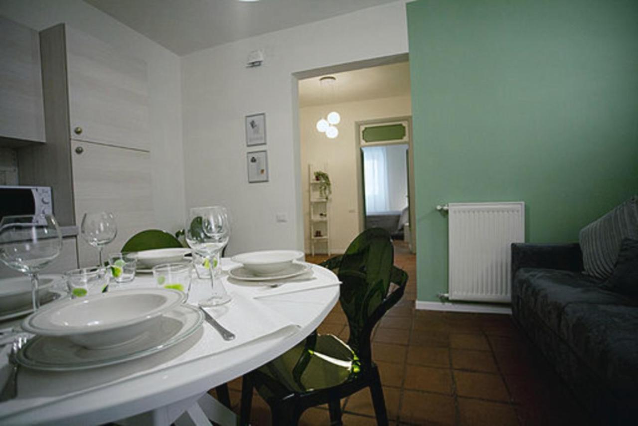 Flatinrome Navona Rom